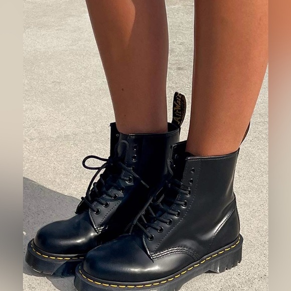 Dr. Martens 1460 BEX 8 Boot | size us 8 - Picture 2 of 15